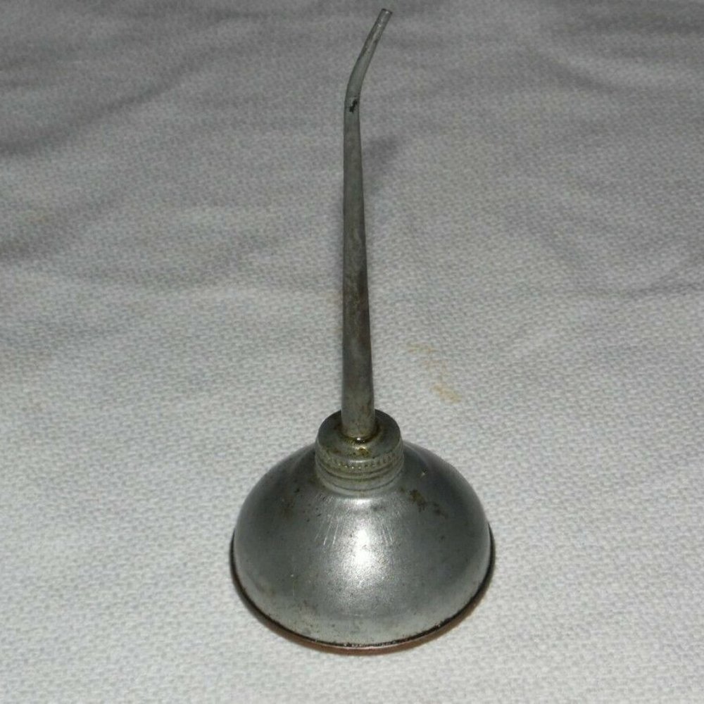 COPY - VINTAGE METAL THUMB PUMP OILER AUTOMOTIVE MECHANIC OIL CAN